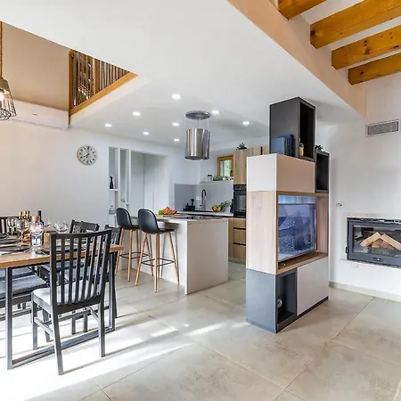 Feriehus Humac Hvar Poljica (Hvar)