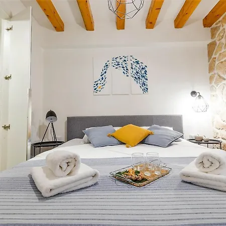 Humac Hvar Casa de Férias